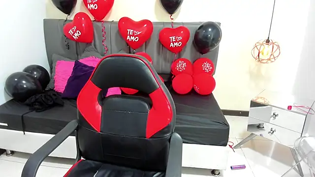 Snapshot of Raven_love chatting on 14, 2, 2026 Raven love online show from 14, 2, 2026