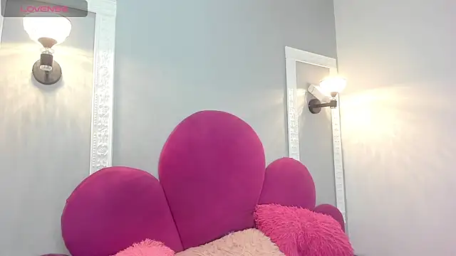 Raven love online show from 25, 5, 2026