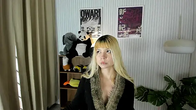 Laukyubey1 online show from 18, 3, 2026