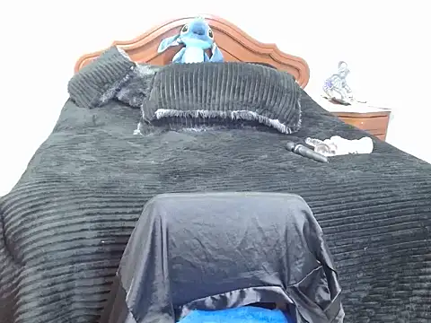 Snapshot of Alylatina chatting on 12, 2, 2026 Alylatina online show from 12, 2, 2026