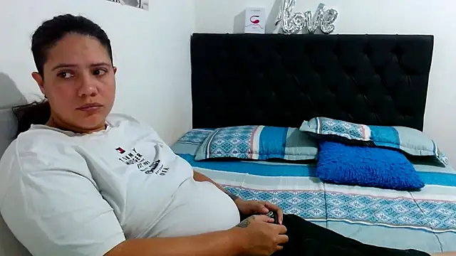 suzy paz online show from 28, 3, 2026