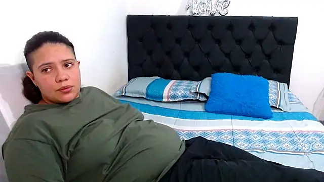 suzy paz online show from 9, 4, 2026