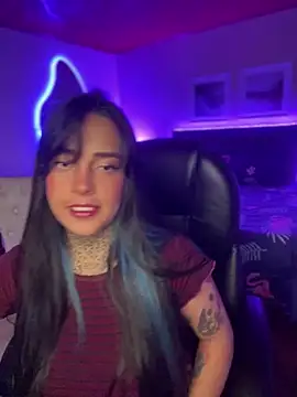 Snapshot of Annie_Alicee chatting on 4, 2, 2026 Annie Alicee online show from 4, 2, 2026