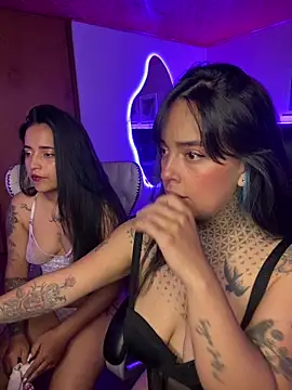 Snapshot of Annie_Alicee chatting on 5, 2, 2026 Annie Alicee online show from 5, 2, 2026