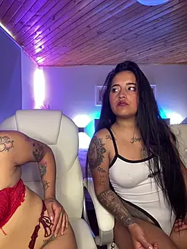 Snapshot of Annie_Alicee chatting on 17, 2, 2026 Annie Alicee online show from 17, 2, 2026