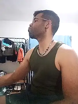 Snapshot of thom_1 chatting on 16, 2, 2026 thom 1 online show from 16, 2, 2026