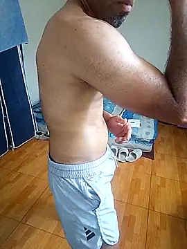 Snapshot of thom_1 chatting on 10, 2, 2026 thom 1 online show from 10, 2, 2026