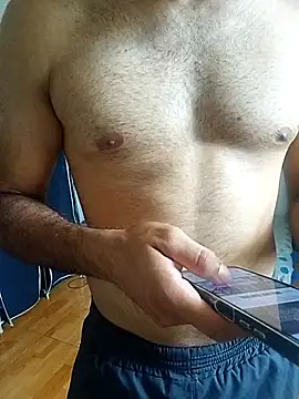 Snapshot of thom_1 chatting on 16, 2, 2026 thom 1 online show from 16, 2, 2026