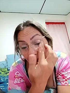 Snapshot of MONITA_SEXXX chatting on 4, 3, 2026 MONITA SEXXX online show from 4, 3, 2026