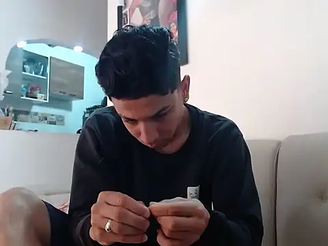 waner thom online show from 25, 2, 2026