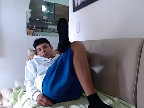 waner thom online show from 8, 2, 2026