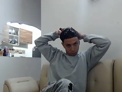 waner thom online show from 11, 4, 2026