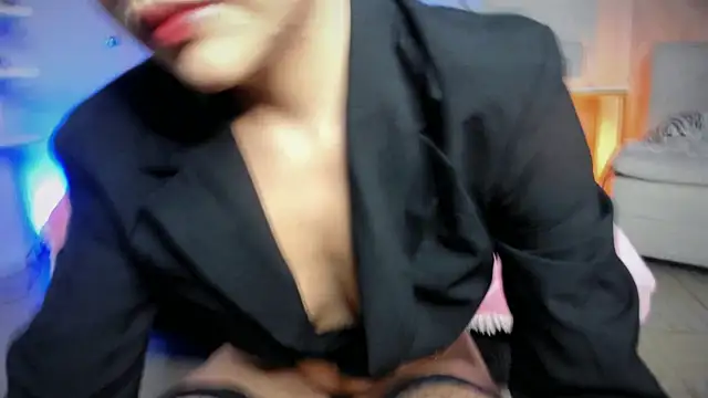 Snapshot of niicole_garner chatting on 10, 6, 2026 niicole garner online show from 10, 6, 2026