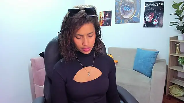 MoonRose   online show from 4, 4, 2026