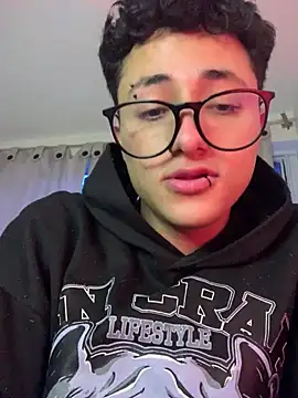 Snapshot of Adonibaskerville4 chatting on 6, 2, 2026 Adonibaskerville4 online show from 6, 2, 2026