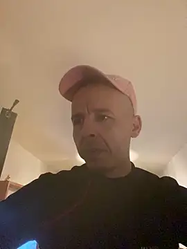 Snapshot of creativeX chatting on 14, 2, 2026 creativeX online show from 14, 2, 2026