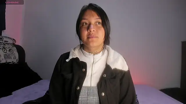 Sharlottee   online show from 3, 2, 2026