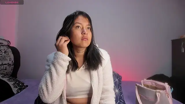 Sharlottee   online show from 22, 2, 2026