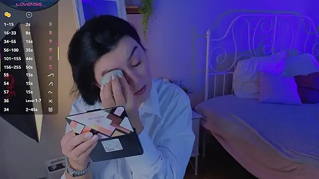 Sofia  Fisher online show from 5, 2, 2026