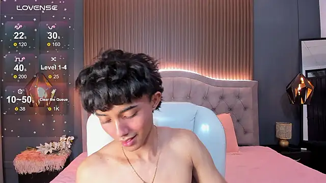 Snapshot of Noa_03 chatting on 10, 2, 2026 Noa 03 online show from 10, 2, 2026