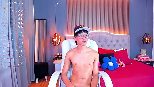 Noa 03 online show from 18, 4, 2026