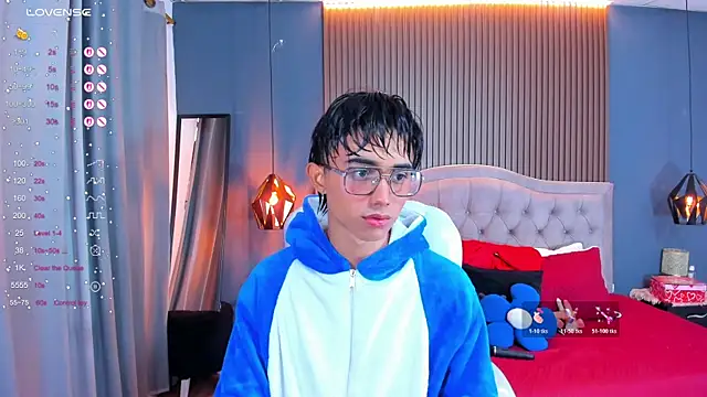 Noa 03 online show from 17, 4, 2026