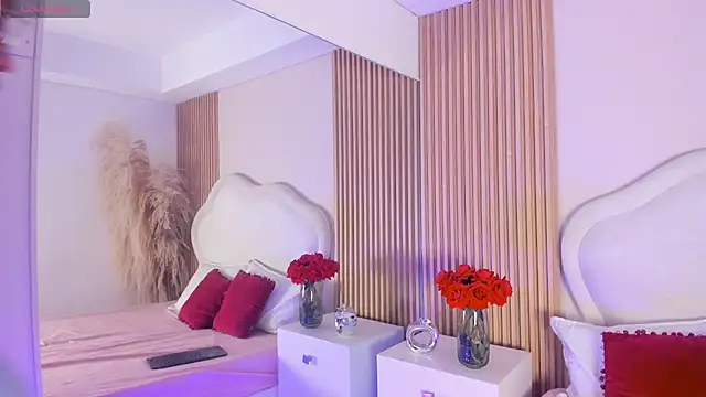 rebeca taylor online show from 6, 3, 2026