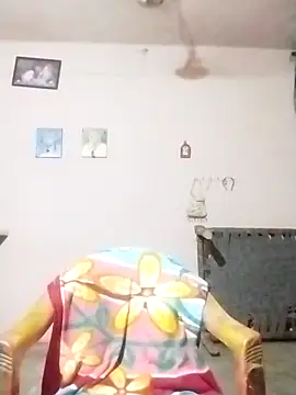 Kitti-Sharma online show from 17, 4, 2026