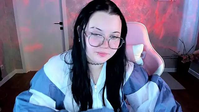 Kira G0ld online show from 10, 4, 2026