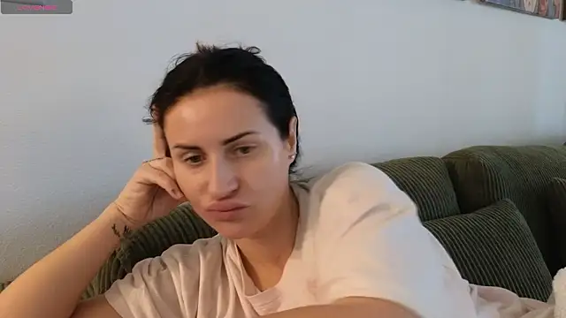 Snapshot of ViolettBaby chatting on 8, 2, 2026 ViolettBaby online show from 8, 2, 2026