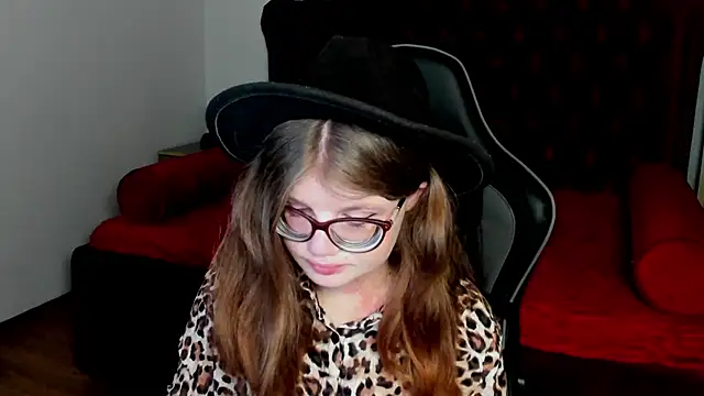 ChloeHalses online show from 22, 4, 2026