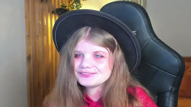 ChloeHalses online show from 10, 5, 2026
