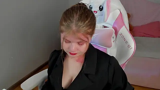 ChloeHalses online show from 22, 5, 2026
