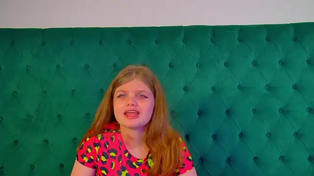 ChloeHalses online show from 28, 4, 2026