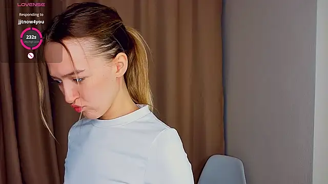 Snapshot of SupakuChan chatting on 14, 2, 2026 SupakuChan online show from 14, 2, 2026