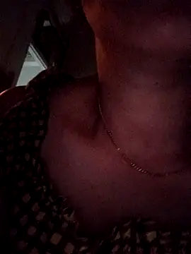 Snapshot of Anna-222 chatting on 27, 2, 2026 Anna-222 online show from 27, 2, 2026