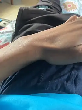 youngsterSA223 online show from 15, 4, 2026