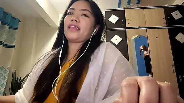 Snapshot of AntoninaDamewood chatting on 13, 2, 2026 AntoninaDamewood online show from 13, 2, 2026