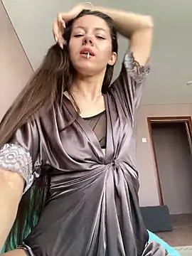 Snapshot of OnlyLeiLa chatting on 18, 5, 2026 OnlyLeiLa online show from 18, 5, 2026