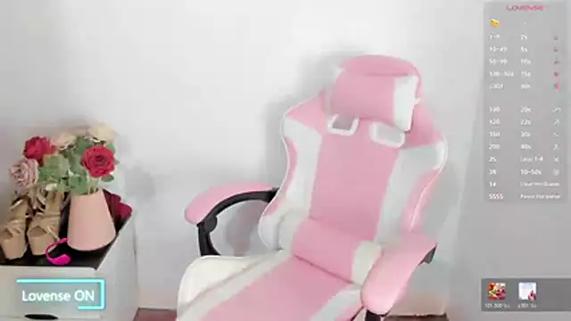 Ursweetyshaine online show from 14, 2, 2026