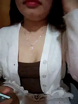 Snapshot of aki_zz69 chatting on 11, 2, 2026 aki zz69 online show from 11, 2, 2026