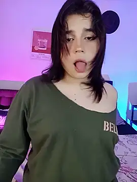 Daniellesins1 online show from 22, 5, 2026