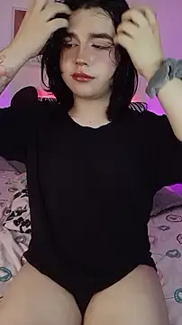 Snapshot of Daniellesins1 chatting on 2, 3, 2026 Daniellesins1 online show from 2, 3, 2026