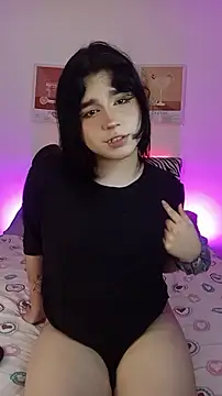 Snapshot of Daniellesins1 chatting on 2, 3, 2026 Daniellesins1 online show from 2, 3, 2026