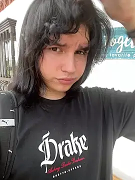 Daniellesins1 online show from 23, 3, 2026