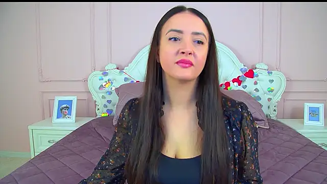 Snapshot of ElinaBellucci chatting on 16, 2, 2026 ElinaBellucci online show from 16, 2, 2026