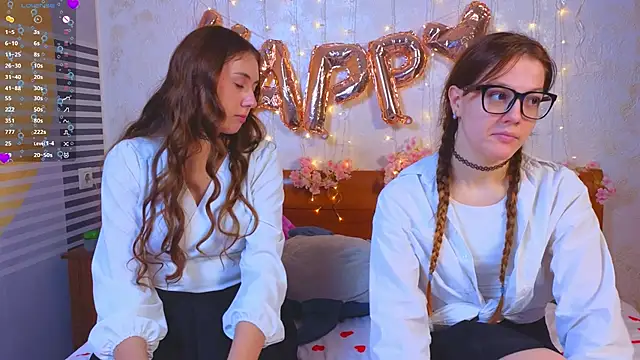 Snapshot of MelanieTwice chatting on 9, 2, 2026 MelanieTwice online show from 9, 2, 2026