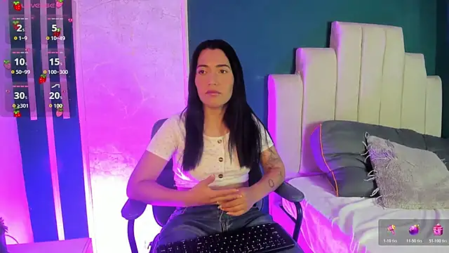 Adrienne   online show from 28, 3, 2026