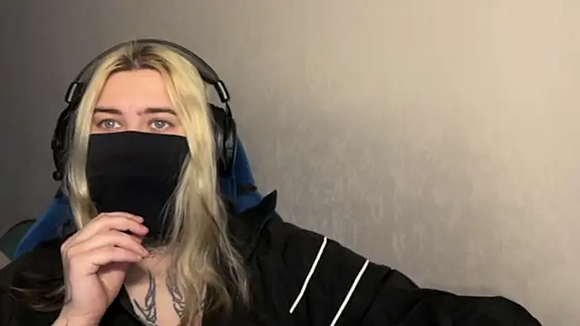 UnaXyling online show from 25, 2, 2026