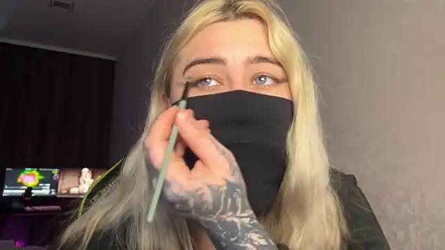 UnaXyling online show from 7, 2, 2026